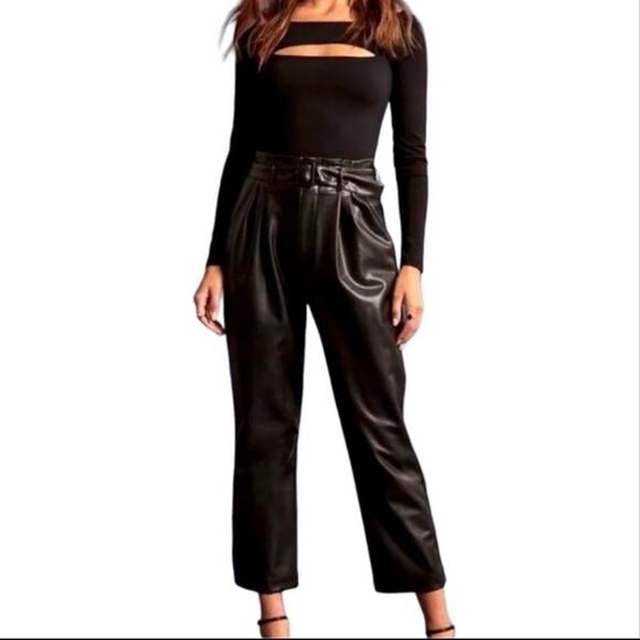 Abercrombie & Fitch Faux Vegan Leather Pants Black Size Medium NEW - Picture 11 of 11